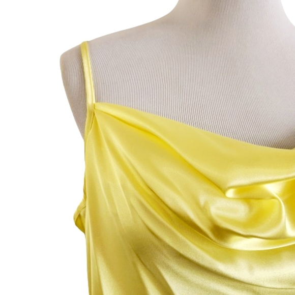 🆕️⬇️bebe Yellow Satin Cowl Neck Slip Midi Dress - Picture 4 of 11